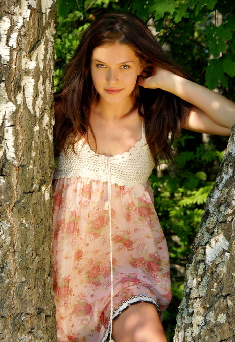 Presenting Liza J for Met-Art by Egon Schneider - 2 of 16