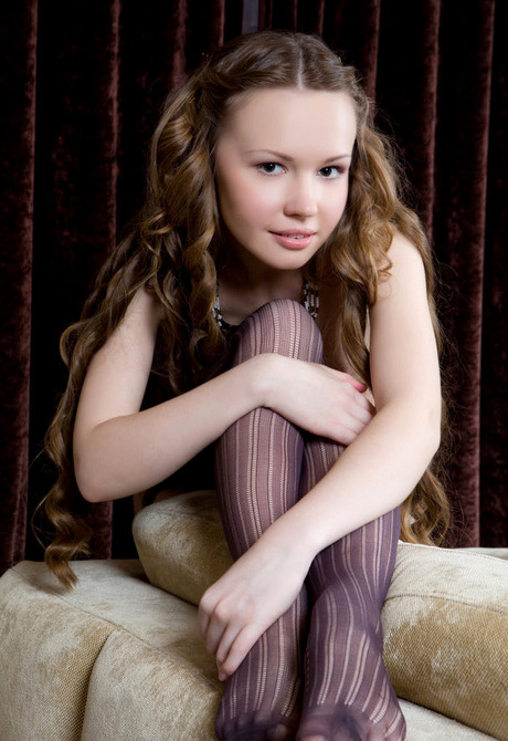 Virginia Sun in Zentrum for Met-Art by Rylsky - 4 of 16