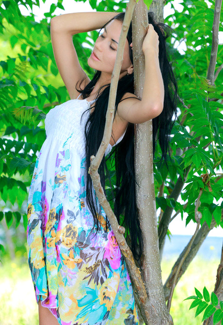 Presenting Kitti A for Met-Art by Matiss - 4 of 16