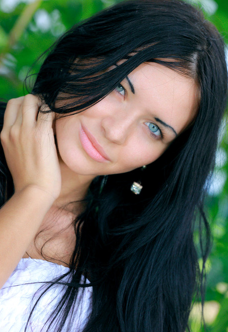 Presenting Kitti A for Met-Art by Matiss - 5 of 16