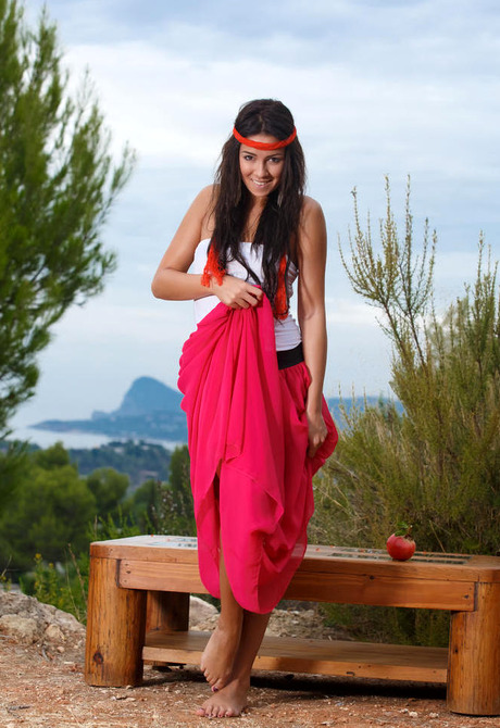 Gracy Taylor in Tentative for Met-Art by Luca Helios - 2 of 16