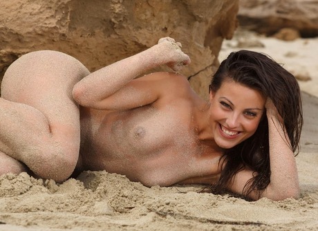Lorena B in Beach Nudes for Met-Art - 8 of 15