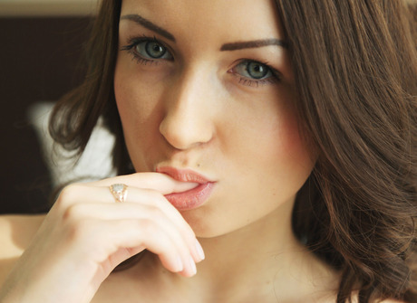 Alexa Day in Kenila for Met-Art by Flora - 10 of 16