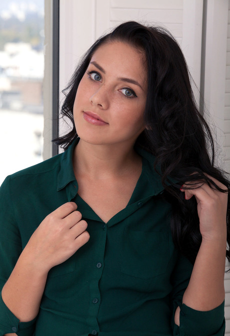 Kantata in Camea for Met-Art by Albert Varin