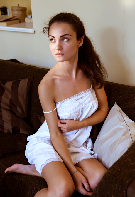 Onorin in Joilla for Met-Art by Albert Varin - 5 of 16