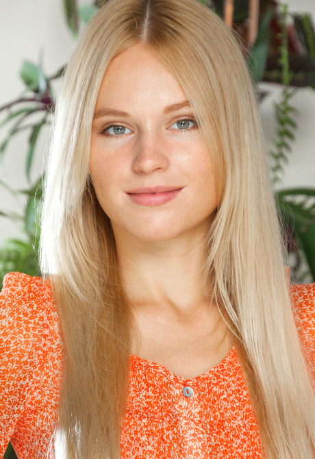 Xena in Literna for Met-Art by Catherine