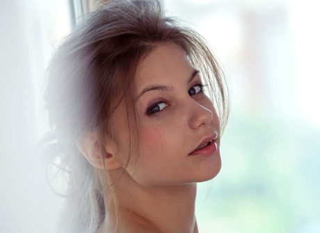 Emma Sweet in Pinova for Met-Art by Albert Varin - 3 of 16