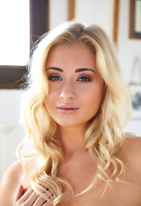 Cayla in Lesote for Met-Art by Erro - 6 of 12