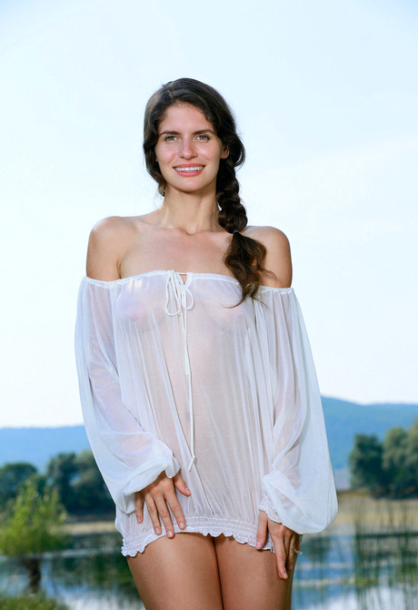 Yasmina in Peria for Met-Art by Matiss