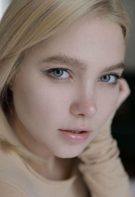 Scarlet in In The Light for Met-Art by Natasha Schon - 7 of 16