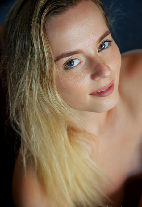 Jillean in Classique for Met Art by Arkisi - 9 of 12