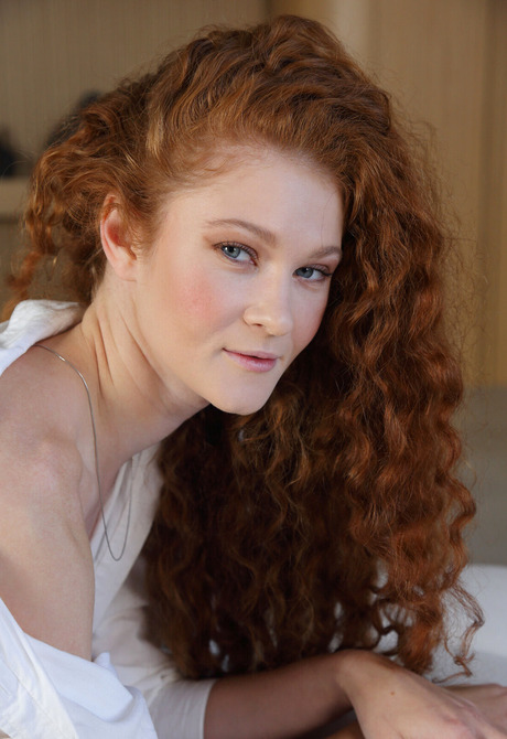 Foxy Sofilie in Crimson Contrast for Met-Art - 3 of 12