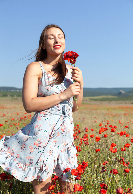 Sumiko in Poppy Field for Met-Art - 2 of 12
