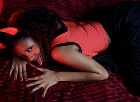 Sukki T in Haunting Desire for Met-Art - 1 of 16