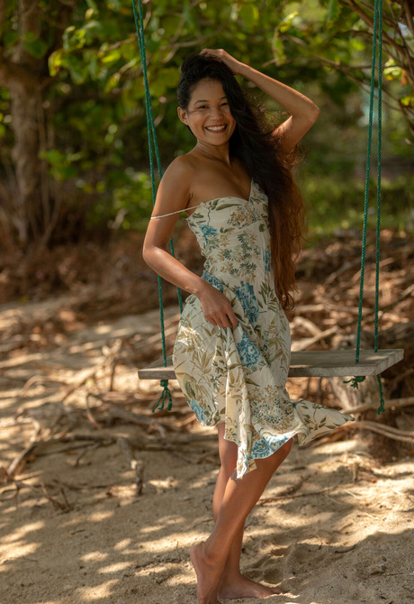 Thai babe Kloyali showing off fit petite body and tan lines on beach - 2 of 16