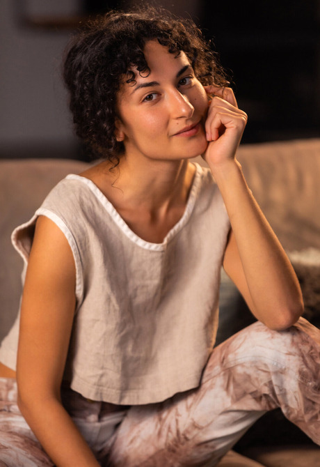 Aisha Vale in Sensual Figure for Met-Art - 1 of 16