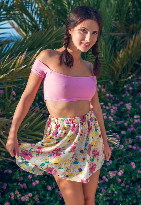 Jasmine Jazz in Island Fun for Met-Art by Alex Lynn - 3 of 16