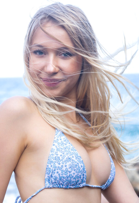 Cherry Blossom in Lemon Squeeze for Met-Art