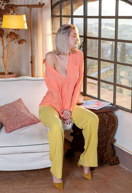 Gorgeous blonde Lana Lane sharing big breasts in high heels