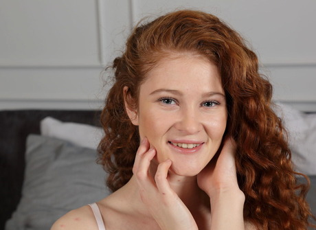 Presenting Foxy Sofilie for Met-Art by Flora