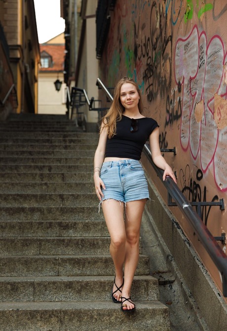 Luise in Visiting Warsaw 1 for Met-Art - 5 of 16