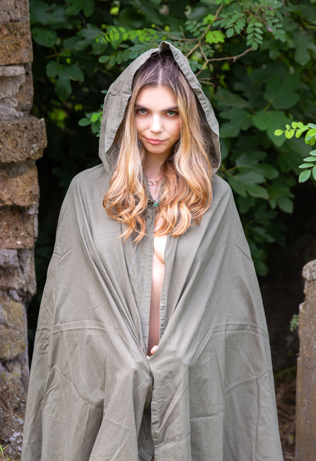 Annette in Mystic Attraction for Met-Art - 1 of 16