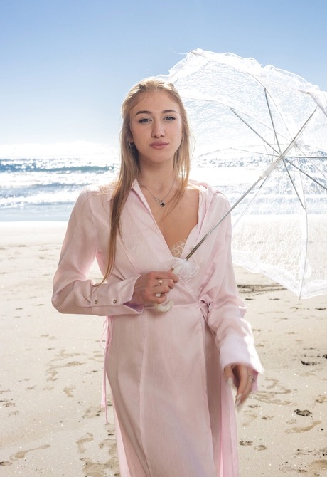 Berry Joy in Sheer Paradise for Met-Art - 1 of 16