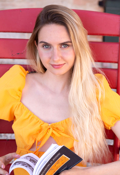 Gorgeous blue eyed beauty Emily Swan teasing naked outdoors - 2 of 16