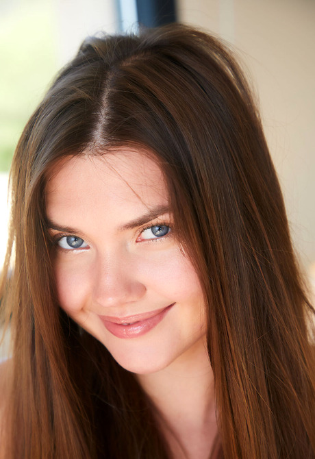 Beautiful teen babe Georgia makes you fall in love with blue eyes and perky tits - 8 of 12